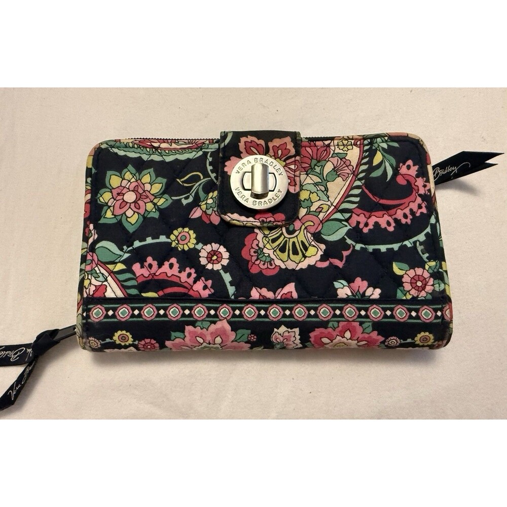 Vera Bradley Turnlock Petal Paisley Quilted Zip Wallet